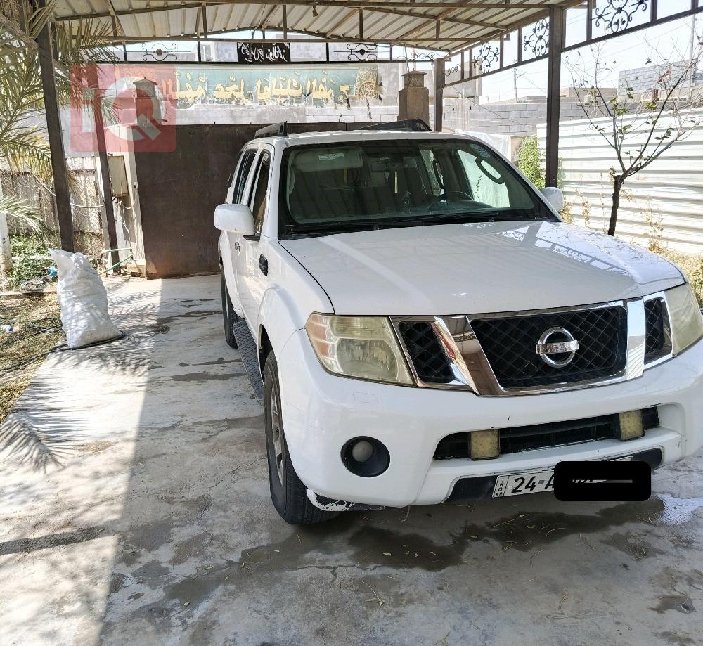 نیسان پاسفایندەر